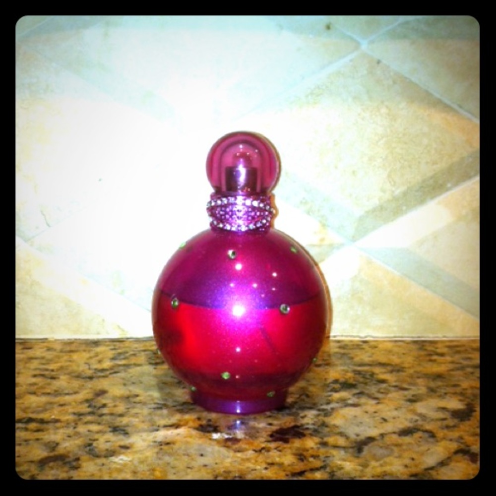 Britney Spears Fantasy 3.3 oz  60%